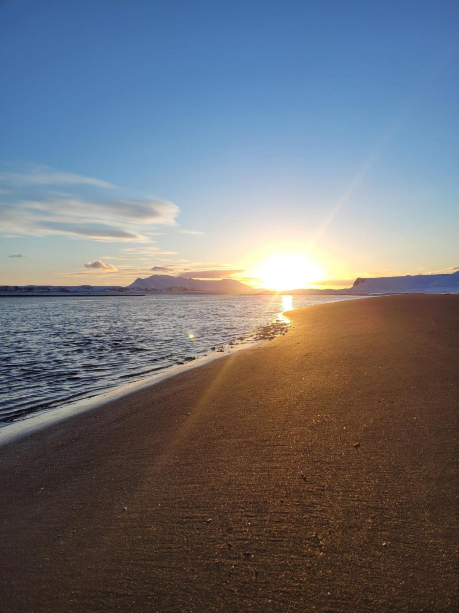 Hotel Hvitserkur クヴァンムスタンギ エクステリア 写真