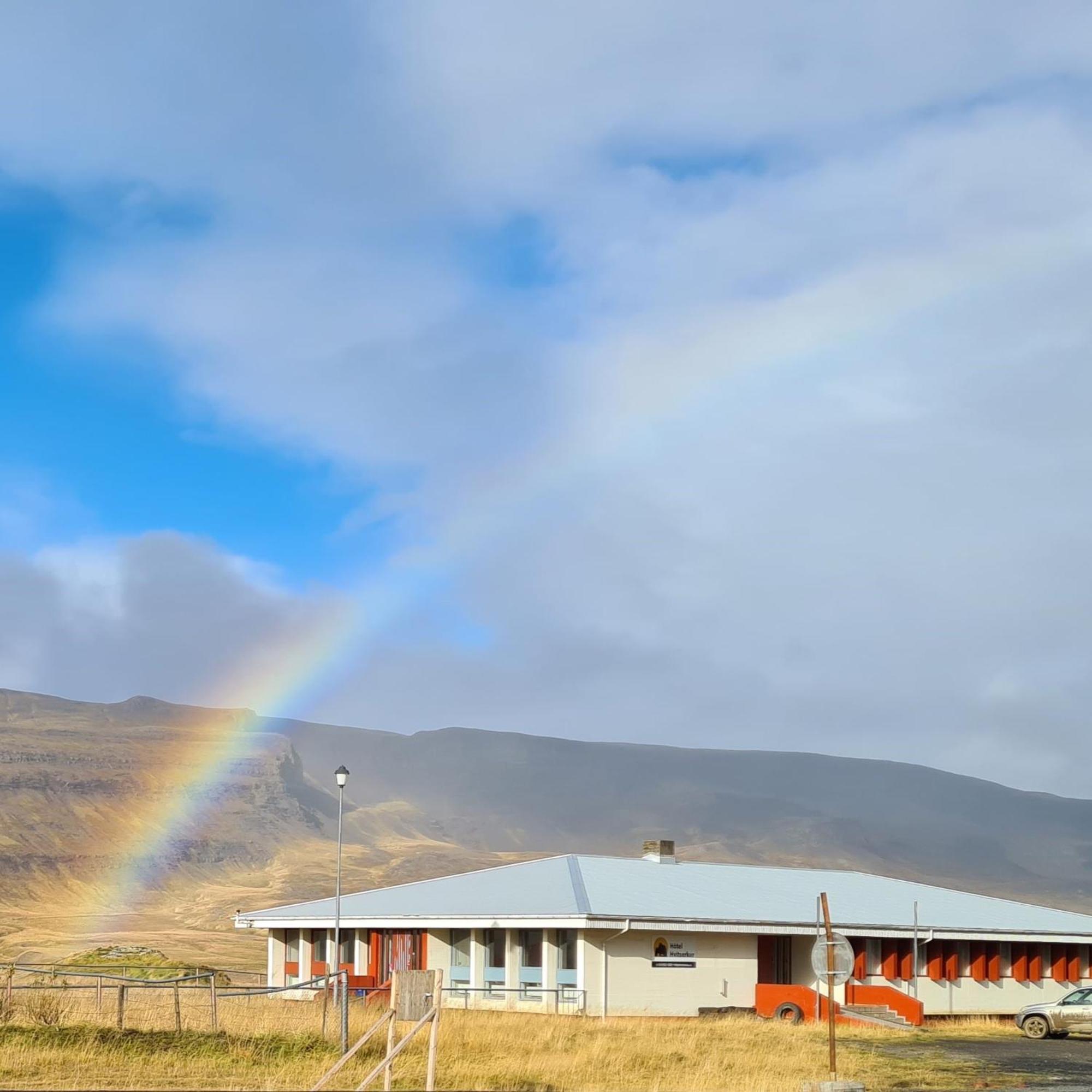 Hotel Hvitserkur クヴァンムスタンギ エクステリア 写真