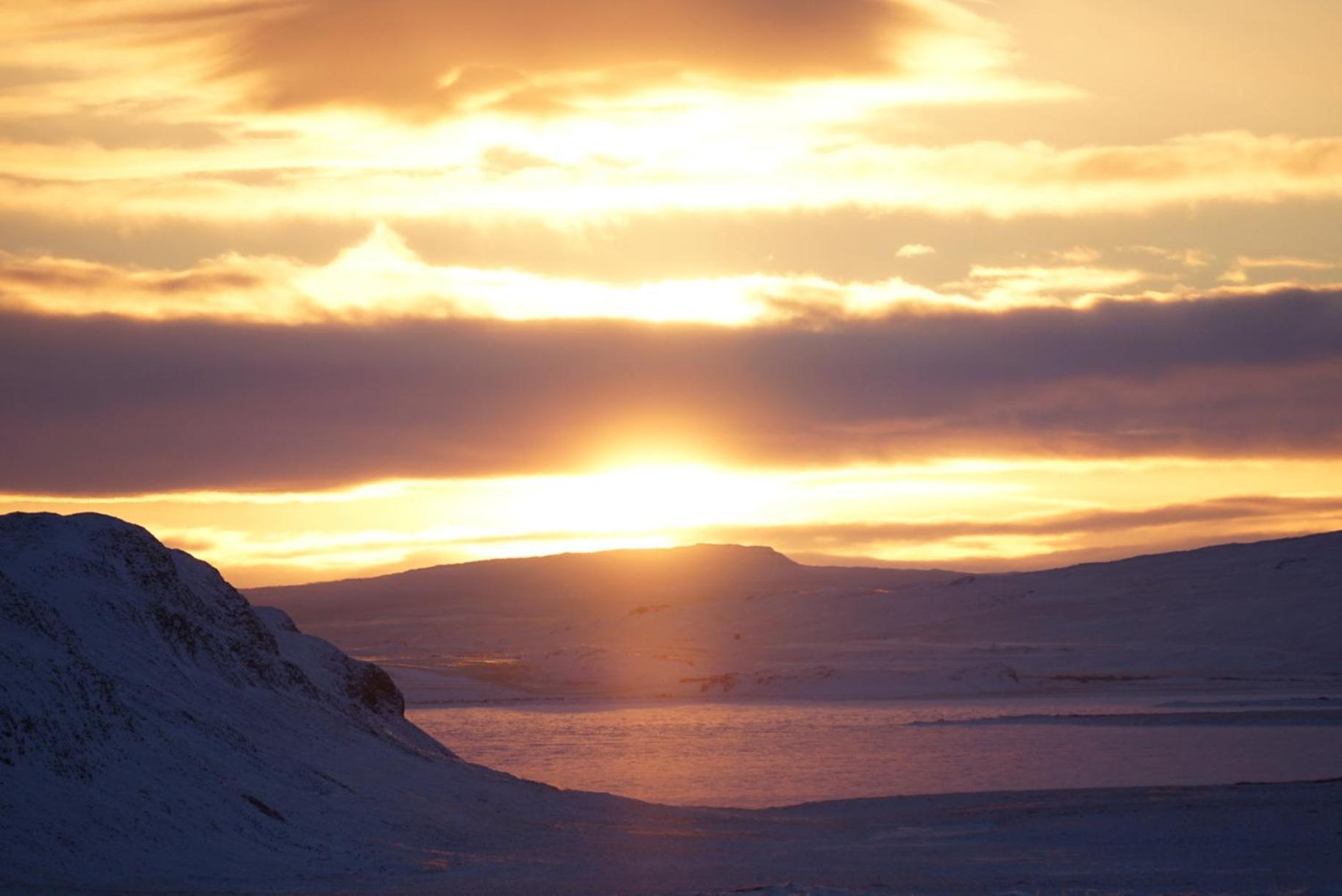 Hotel Hvitserkur クヴァンムスタンギ エクステリア 写真